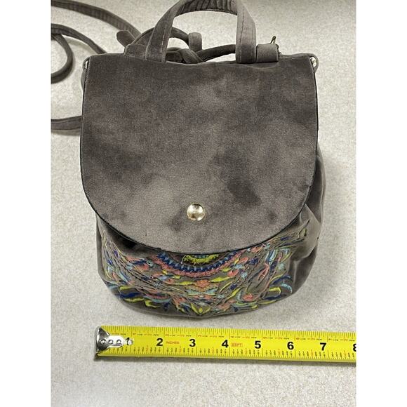 Beautiful Embroidered Mini Backpack Brown Suede With Snap Button Closure-Travel - Picture 11 of 13